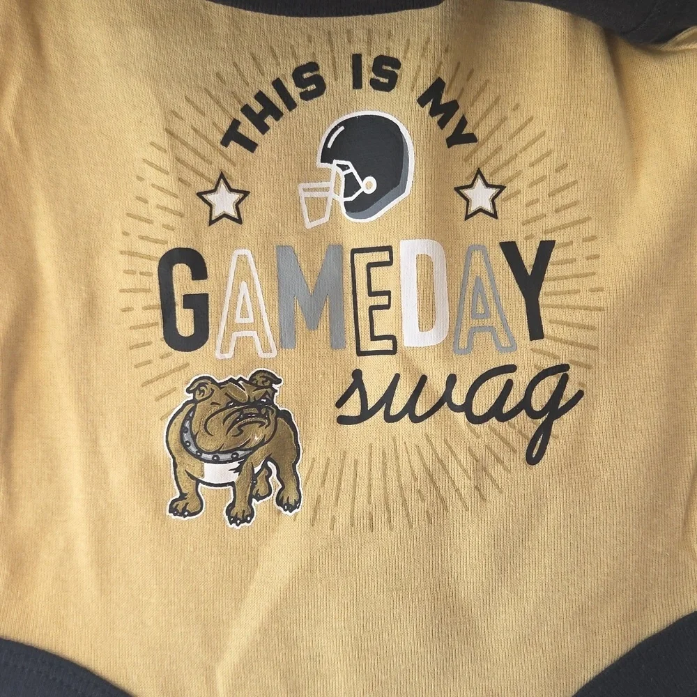 NCAA Bryant University Baby 0-3M, 6-9M Bodysuits 3pc 100% Cotton Bryant Bulldogs